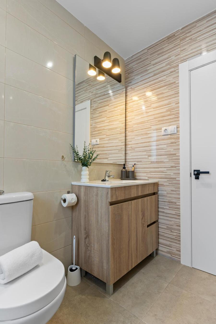 Apartament Matisse, Totalmente Reformado Y Modernista Gijón Zewnętrze zdjęcie